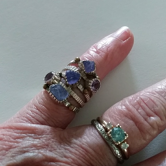 Sterling and amethyst ring sz. 5 - Picture 4 of 4